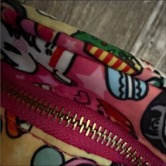 Tokidoki Cravings Comic Con 2020 Cosmetic Case - Picture 10 of 10